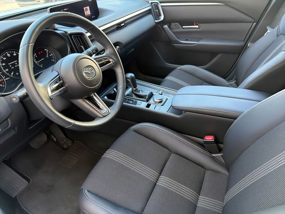 Mazda Cx-50      2024