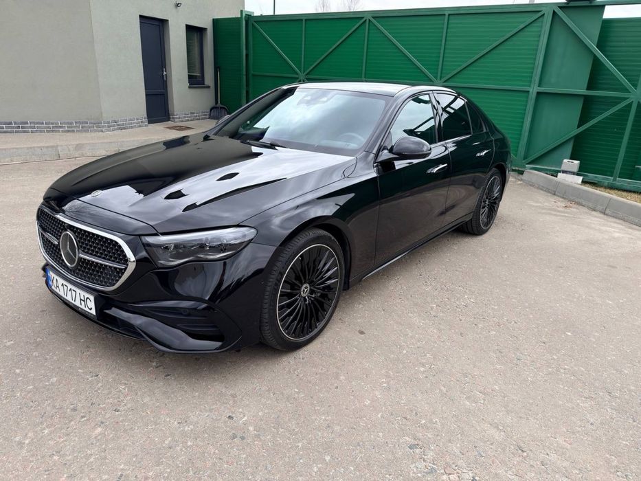 Mercedes-Benz E-Class 2024