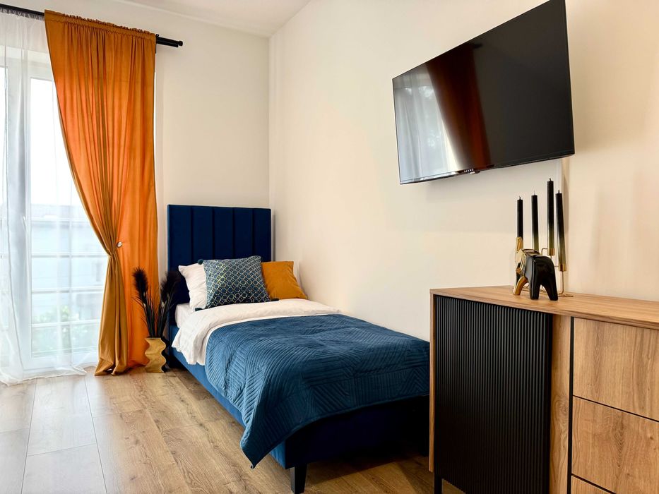 Tanie noclegi dla pracowników – blisko sklepy i restauracje