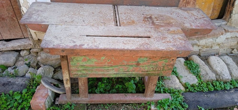 Станок циркулярний