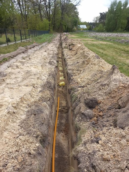 Usługi koparką, roboty ziemne,młot wyburzeniowy,usługi wiertnicą