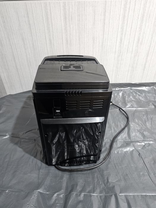 Кавоварка Delonghi Magnifica S