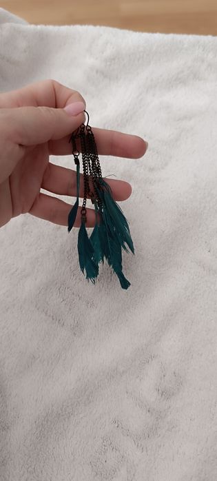 Conjunto de vários brincos usados