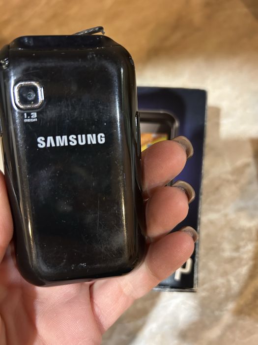 Телефон Samsung Champ !ПАРАЦЮЮЧИЙ!