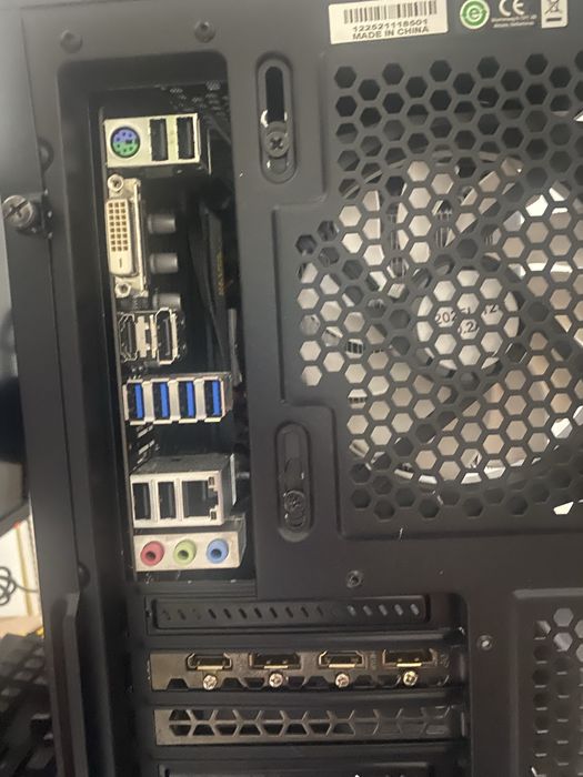 Pc gamer Ryzen 5 3600/rtx3070/16gb de ram