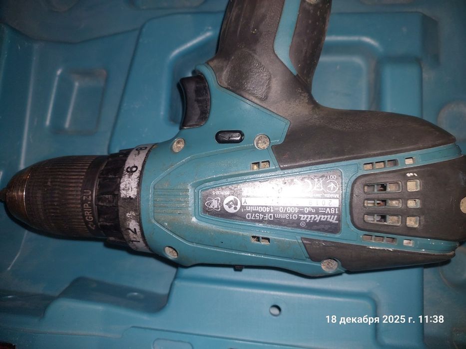 Шуруповерт Makita DF457D 18в