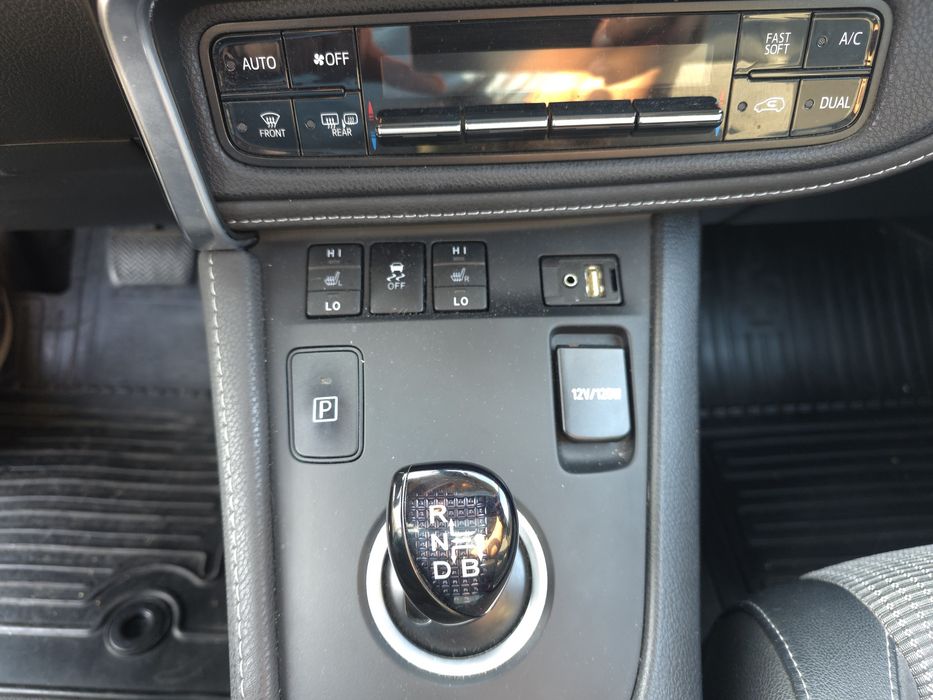 Toyota auris TS 1.8 HYBRID