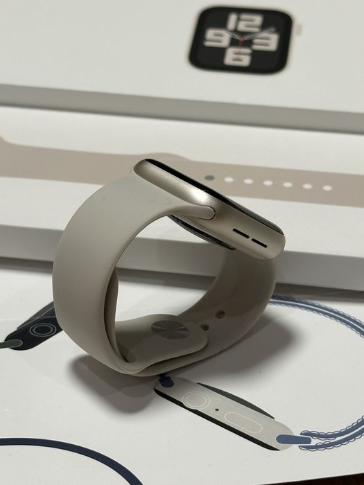 Apple Watch Series SE 2 2023 40 mm АКБ 100% Aluminium Case