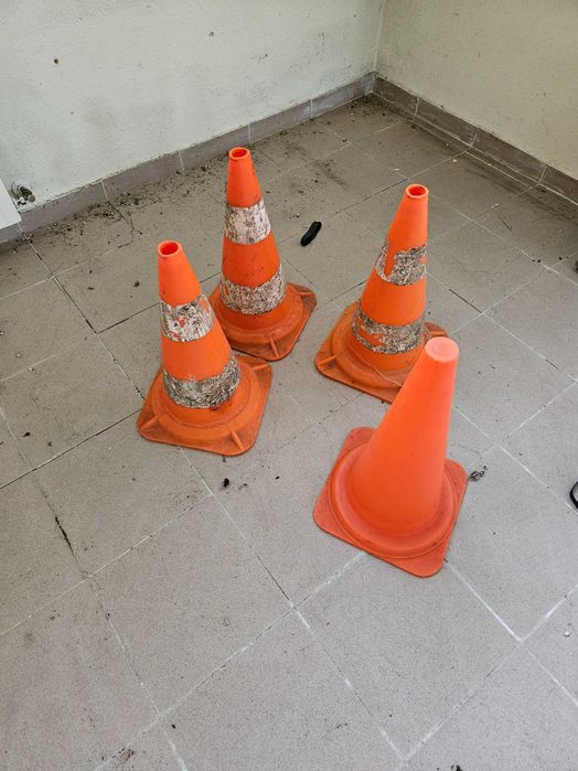 Vendo 4 pinos de sinalização