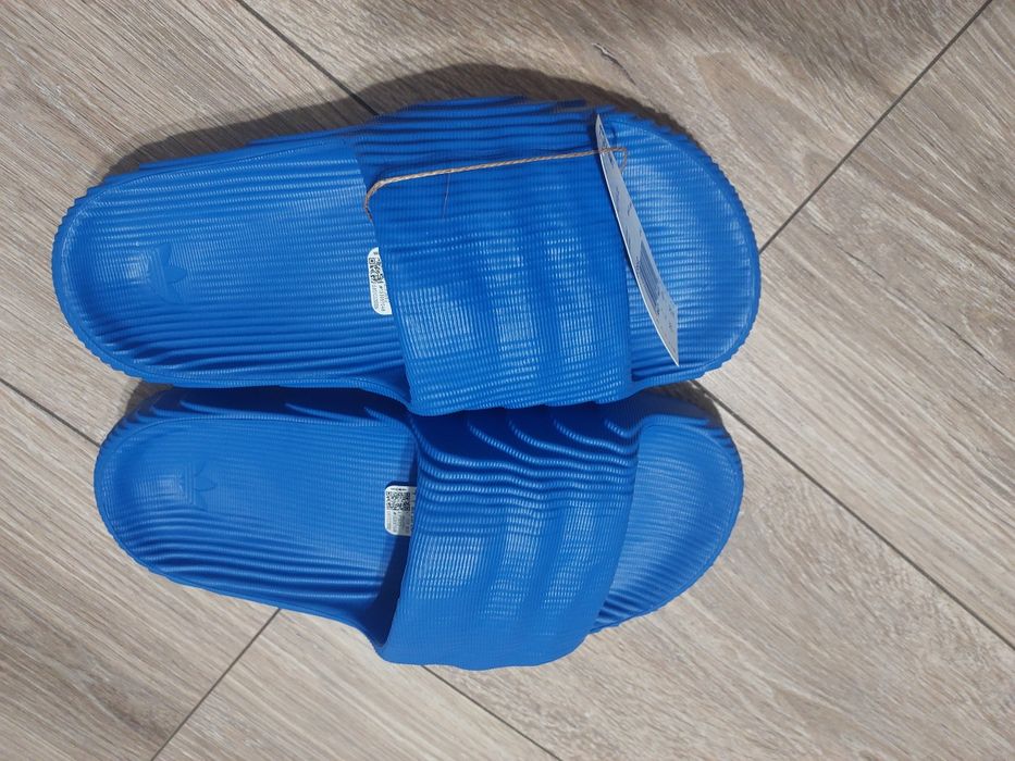 Слайди Adidas 40 розмір