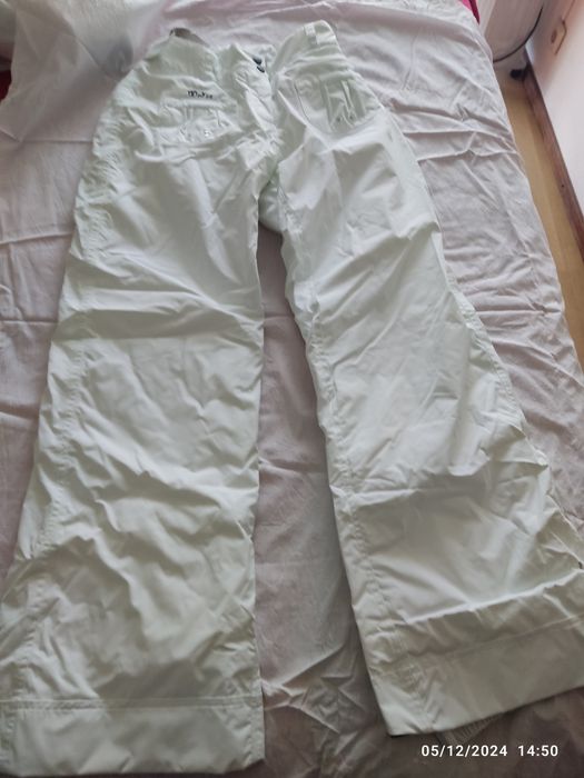 Conjunto completo equipamento para a neve novo