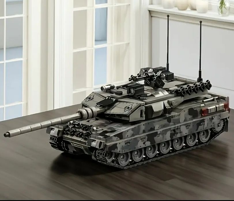 Конструктор танк Leopard (+1000деталей)