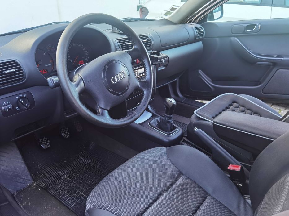 Vendo viatura Audi A3 1.9 TDI 130CV 2001