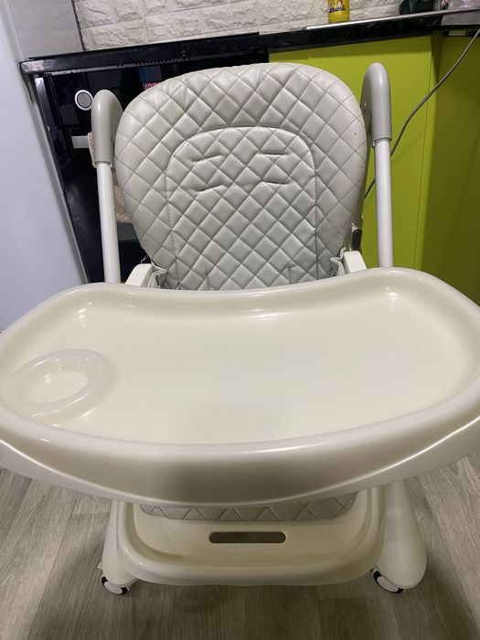 Стільчик для годування Carrello Caramel