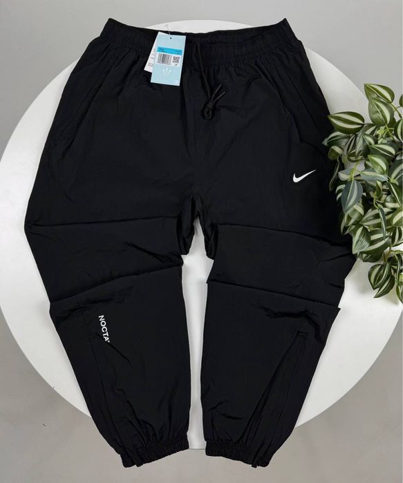 Стильні нейлонові штани Nike Nocta