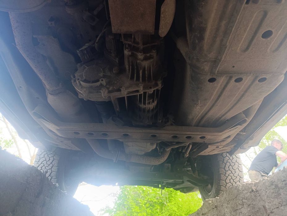 Mitsubishi Pajero 2001 VIN JMBLYV78W1J008066 фото оголошення 11 з 12