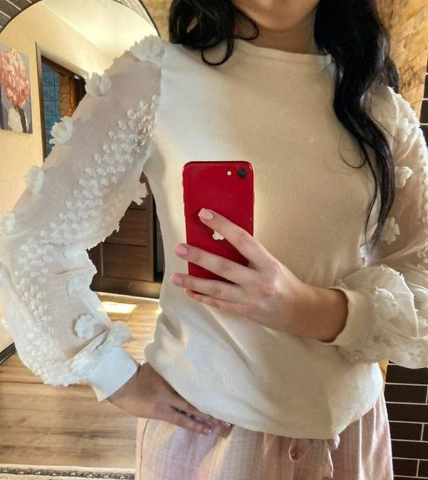 Блуза жіноча біла