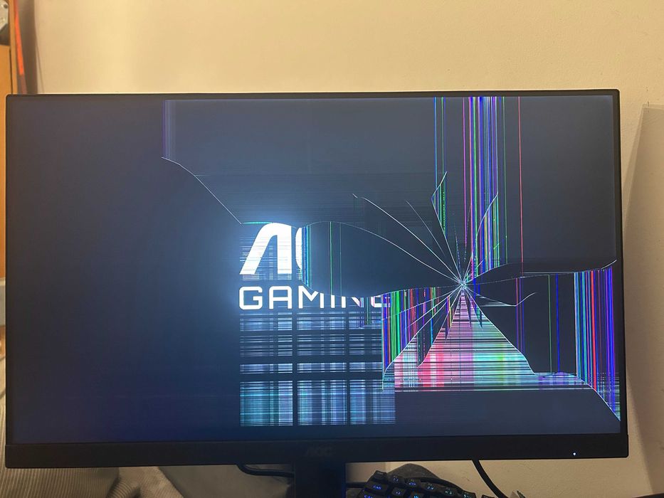 Monitor AOC 24G4XE para peças – painel partido