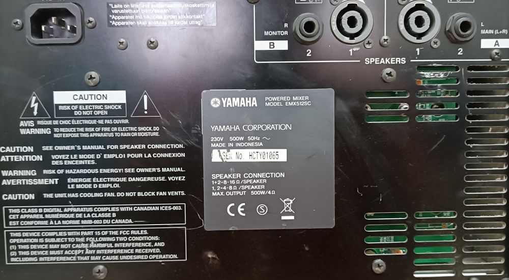 Yamaha EMX 512SC Powered Mixer