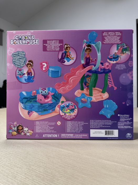 Piscina da Gabby's Dollhouse + peluche (Novos)