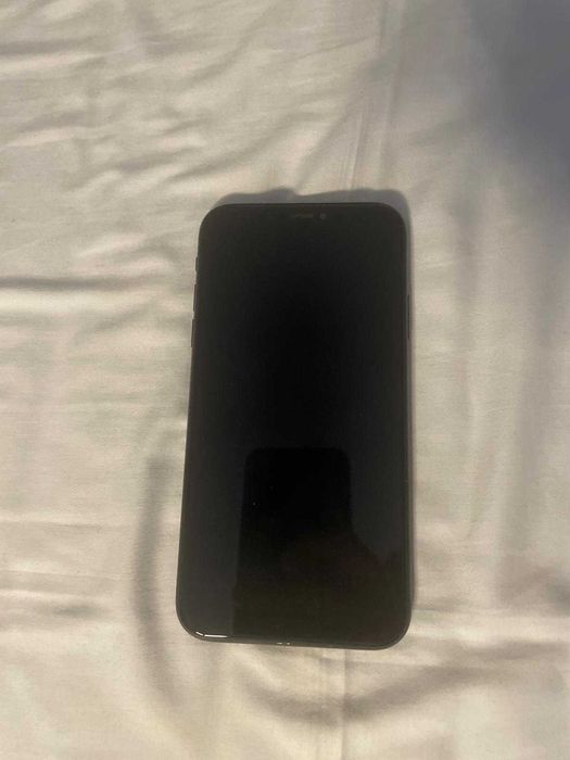 i PHONE XR - 64 GB - bateria 77% - Tudo Ok - Bom Estado Geral