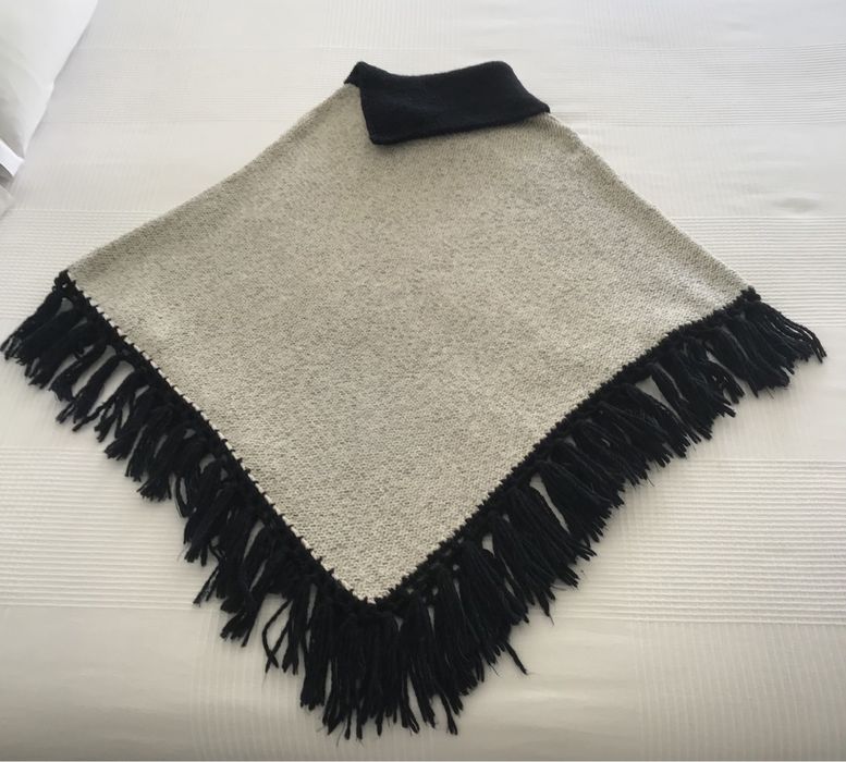 Poncho artesanal