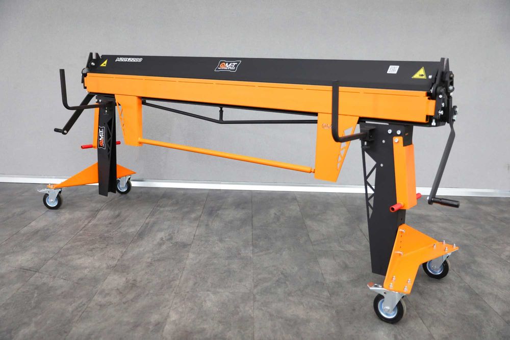 Gientarka/ Giętarka M20X2200 z nożem krążkowym OLMET