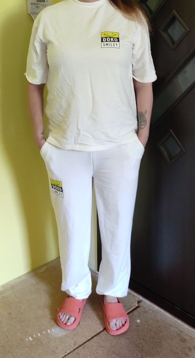 Белый летний костюм