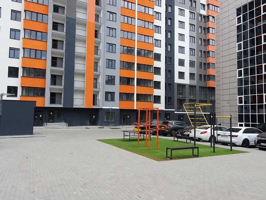 Commercial real estate at (area 693,8 m²) - Atlanta.ua - photo 2