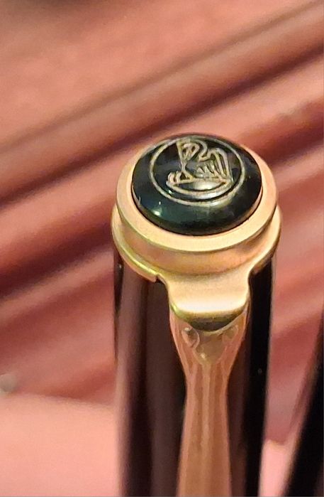 Caneta Pelikan Toledo M700