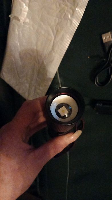 Mocna Latarka LED Taktyczna USB  Metalowa