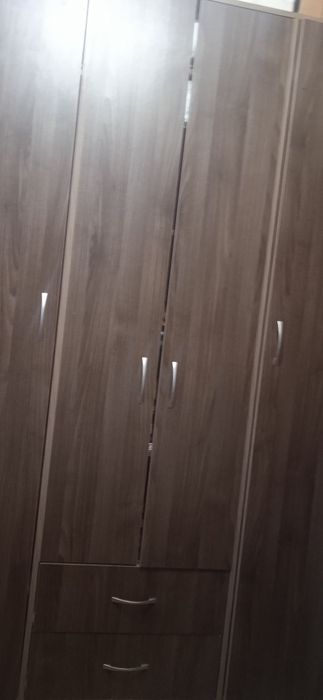 Шкаф для спальні