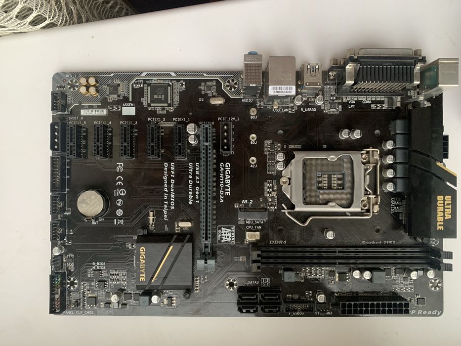Gigabyte GA-H110-D3A (LGA1151, DDR4, M.2) материнська плата
