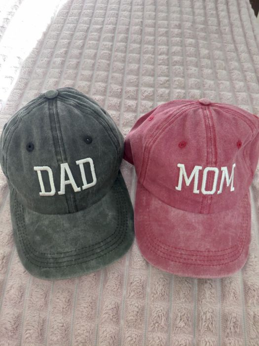 кепки mom ,dad для фотосесії