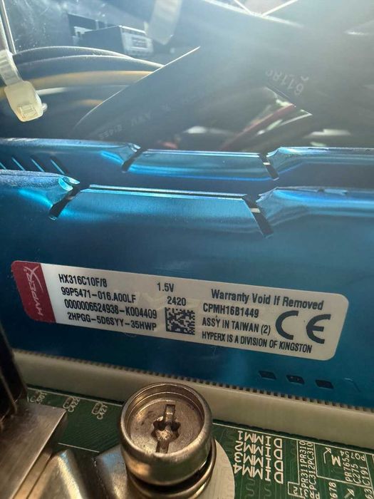 Пк дла роботимта ігор HP RP5 Retail System Model 5810