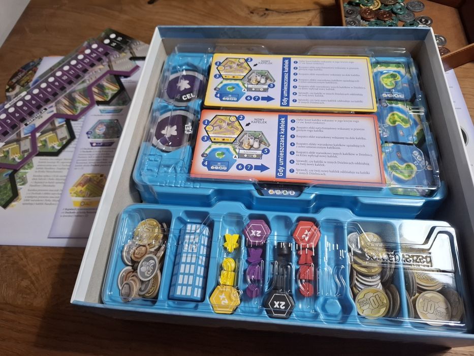 Gra planszowa Suburbia