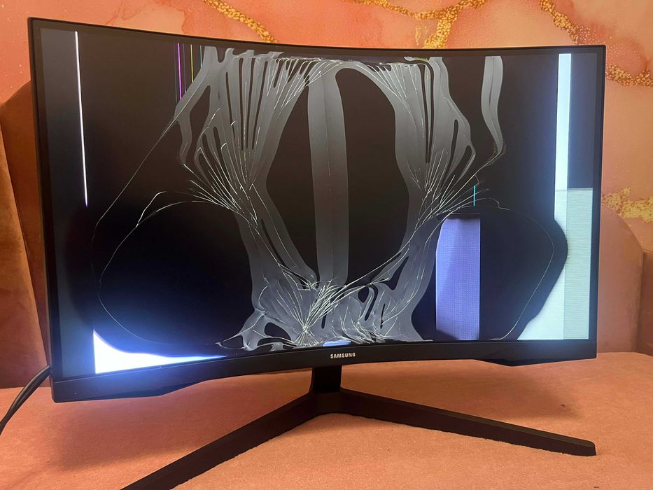 Samsung Odyssey 27″ G5 ×2 – 1sprawny +1 na części +uchwyt Huanuo HNDS6