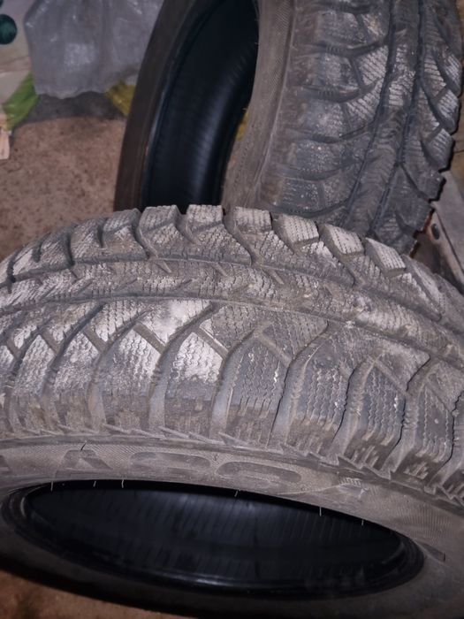 Opony  215x65x16  Lassa