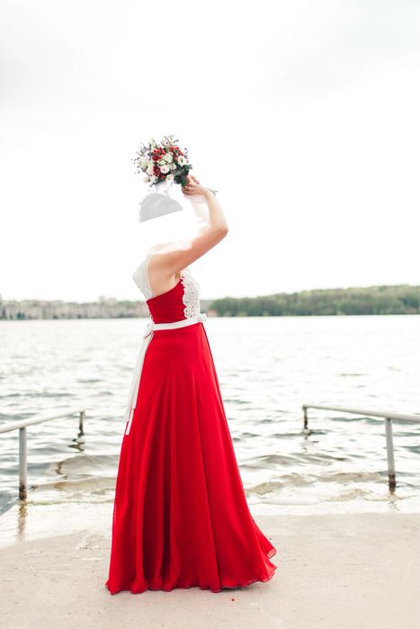 Випускне вечірнє плаття