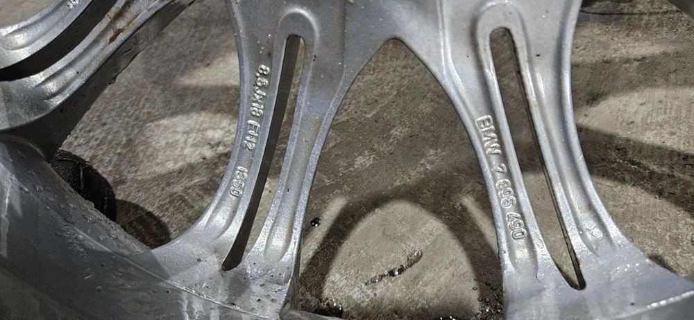 Bmw e46 e36 e90 alufelgi styling 135 18cali