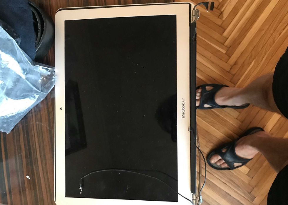 Кришка екрану на macbook 1466