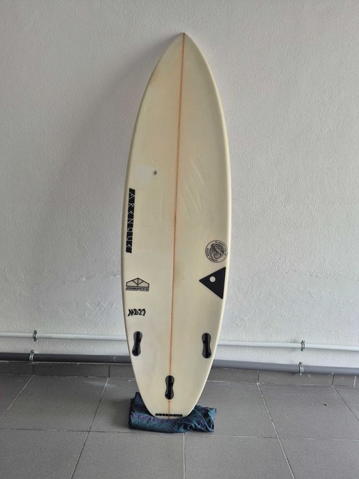 Prancha Surf Arenque ND21 5'9" 27.2L High Performance