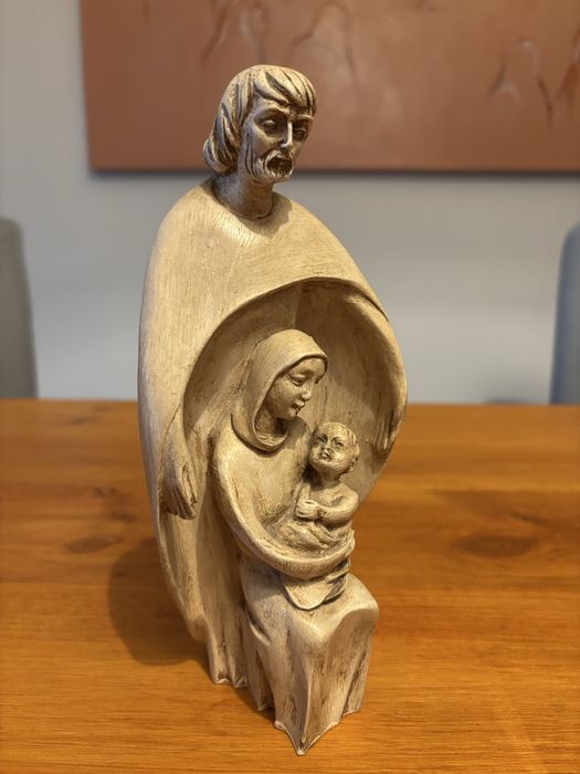Sagrada Familia em madeira