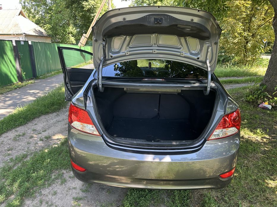 Продам своє авто в гарному стані.