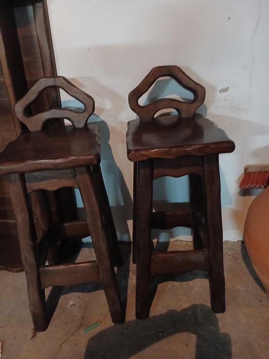 Móveis maciços madeira de castanho