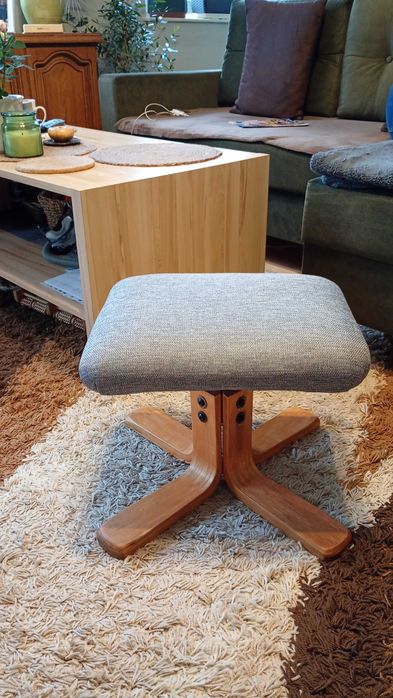 Taboret tapicerowany stołek