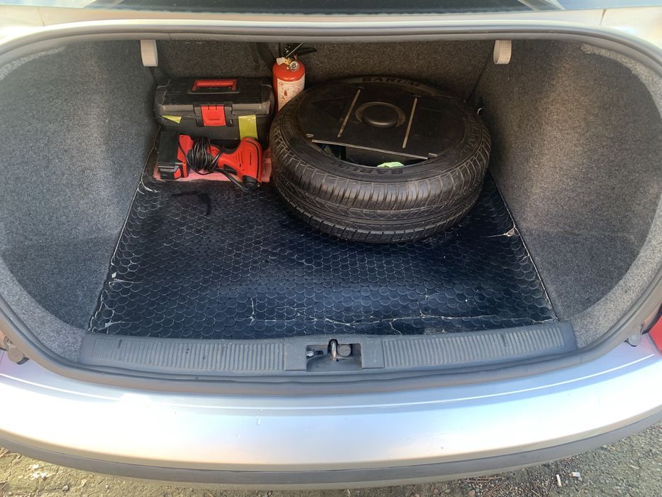 Фабія 2002, 1,4 газ/бенз., 330 тис. км