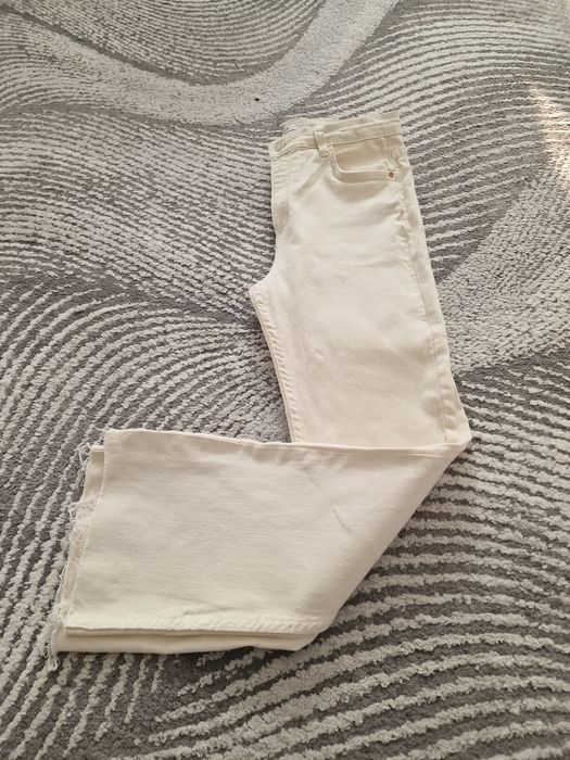 Spodnie jeans "Bershka ".
