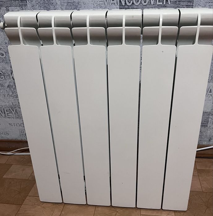 Алюмінієва батарея на 6 секцій