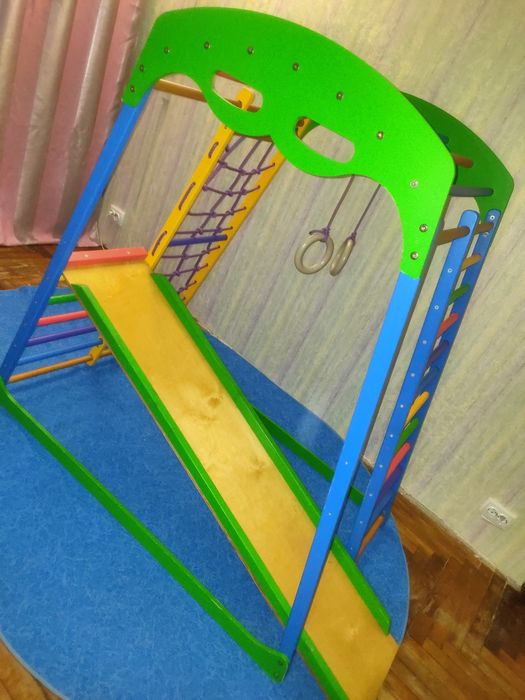 Детский спортивный комплекс с горкой